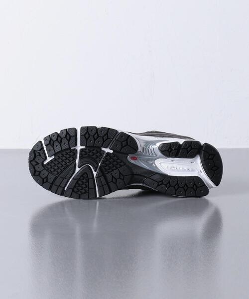 NEW BALANCE（ニューバランス）の「【UNITED ARROWS】＜New Balance（ニューバランス）＞ ML2002RB（スニーカー・メンズ・ブラック・26.5cm/27.5cm/25.5cm/26cm/29cm/28.5cm/28cm/27cm）」の4枚目の写真