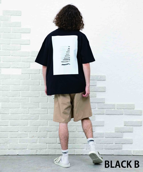 NIDO（ニド）の「バックプリントBIG Tシャツ（Tシャツ/カットソー・メンズ・ホワイト/ブラック/ホワイト系その他2/ブラック系2・MEDIUM/LARGE）」の16枚目の写真