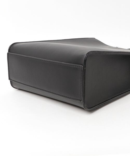 AS KNOW AS plus（アズノゥアズプラス）の「☆スクエアミニショルダーバッグ 【ZOZOTOWN限定アイテム】（ショルダーバッグ・レディース・ブラック/ブラック系その他/ブラウン/その他/アイボリー/ライトベージュ・FREE）」の10枚目の写真