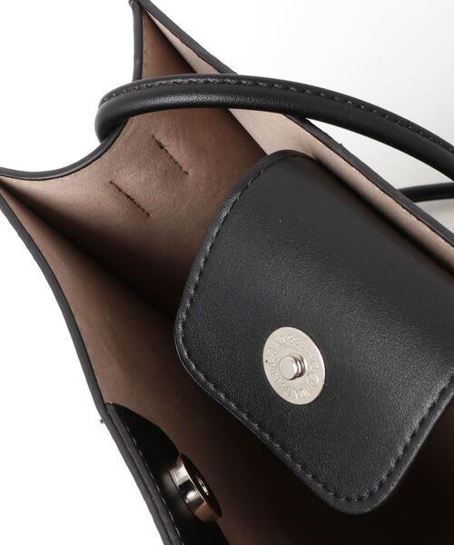 AS KNOW AS plus（アズノゥアズプラス）の「☆スクエアミニショルダーバッグ 【ZOZOTOWN限定アイテム】（ショルダーバッグ・レディース・ブラック/ブラック系その他/ブラウン/その他/アイボリー/ライトベージュ・FREE）」の11枚目の写真