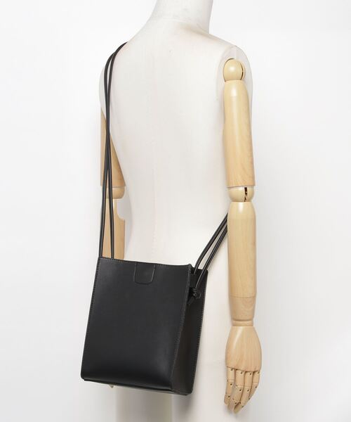 AS KNOW AS plus（アズノゥアズプラス）の「☆スクエアミニショルダーバッグ 【ZOZOTOWN限定アイテム】（ショルダーバッグ・レディース・ブラック/ブラック系その他/ブラウン/その他/アイボリー/ライトベージュ・FREE）」の12枚目の写真