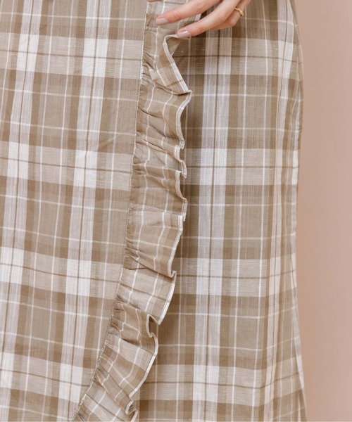 flower（フラワー）の「ムードチェックスカート（スカート・レディース・ベージュ/ブラウン・FREE）」の8枚目の写真