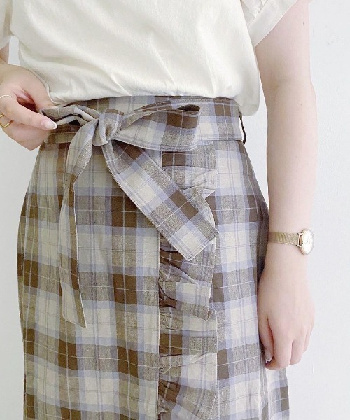 flower（フラワー）の「ムードチェックスカート（スカート・レディース・ベージュ/ブラウン・FREE）」の22枚目の写真