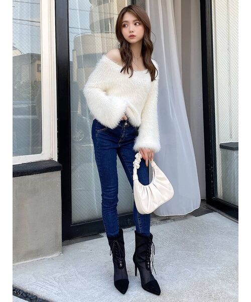 RESEXXY（リゼクシー）の「シャギーニットカーディガン（カーディガン/ボレロ・レディース・ホワイト/ブラック/ラベンダー/ベージュ・FREE）」の5枚目の写真