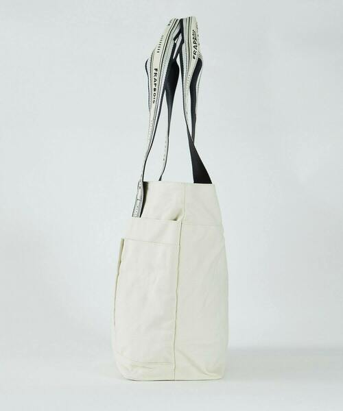 FRAPBOIS（フラボア）の「スクエアトートバッグ（トートバッグ・レディース・ネイビー/カーキ/アイボリー・FREE）」の5枚目の写真