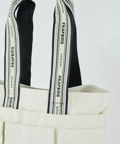 FRAPBOIS（フラボア）の「スクエアトートバッグ（トートバッグ・レディース・ネイビー/カーキ/アイボリー・FREE）」の14枚目の写真