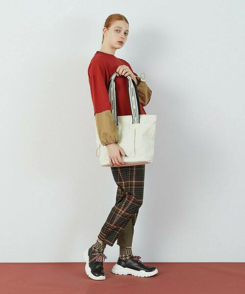 FRAPBOIS（フラボア）の「スクエアトートバッグ（トートバッグ・レディース・ネイビー/カーキ/アイボリー・FREE）」の22枚目の写真