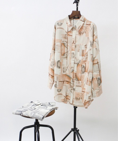 one way（ワンウェイ）の「【oneway】ボカシ柄シャツ（シャツ/ブラウス・レディース・ベージュ/ライトグレー・FREE）」の7枚目の写真