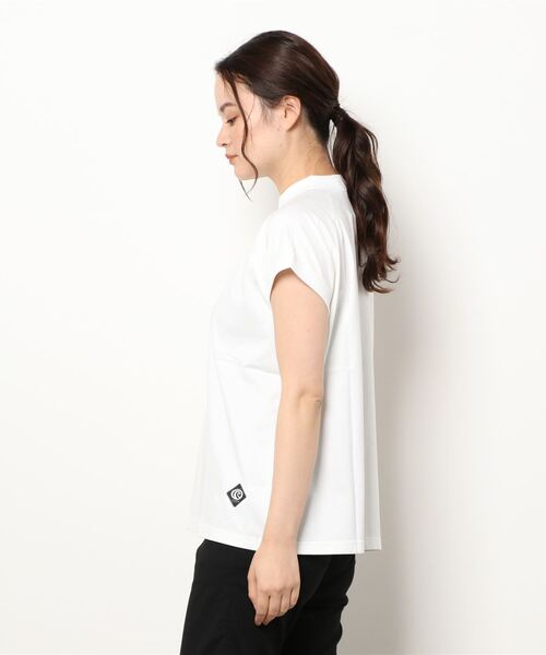 PIPING HOT FUTURE(パイピングホットフューチャー)の「MOCK NECK T-SHIRTS(Tシャツ/カットソー・レディース・ホワイト/ブラック/ブラウン・SMALL/MEDIUM/LARGE)」の11枚目の写真