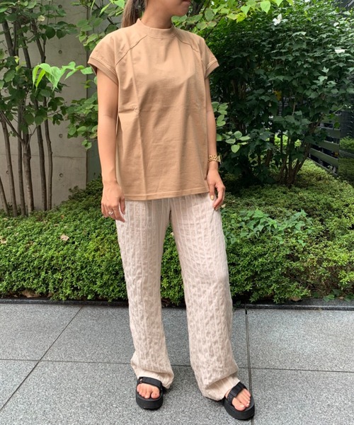 PIPING HOT FUTURE(パイピングホットフューチャー)の「MOCK NECK T-SHIRTS(Tシャツ/カットソー・レディース・ホワイト/ブラック/ブラウン・SMALL/MEDIUM/LARGE)」の14枚目の写真