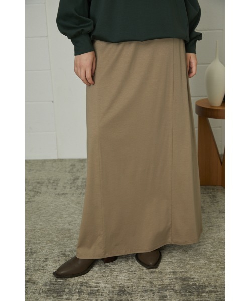 RIM.ARK（リムアーク）の「Back volume skirt set up（サロペット/オーバーオール・レディース・ブラック/ダークグリーン/ライトベージュ・FREE）」の14枚目の写真