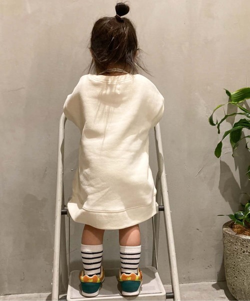 CIAOPANIC TYPY（チャオパニックティピー）の「【KIDS】【OSORO】スウェードライクスウェット（スウェット・キッズ・ホワイト系その他/チャコールグレー/ライトグレー/グリーン/レッド/オレンジ・SMALL/MEDIUM/LARGE/X-LARGE/XX-LARGE）」の16枚目の写真