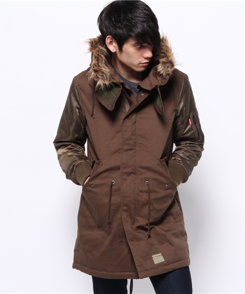 WHO'S WHO gallery(フーズフーギャラリー)の「【Em@//ONE】モッズコート(モッズコート・メンズ・ブラック/カーキ・MEDIUM/LARGE)」の1枚目の写真