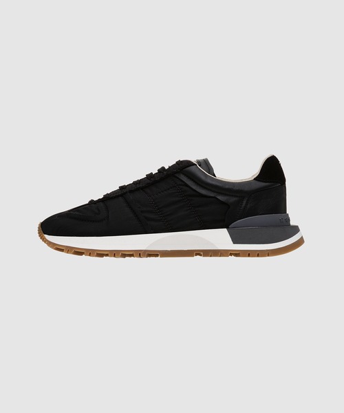 Maison Margiela(メゾンマルジェラ)の「SNEAKERS(スニーカー・メンズ・ブラック/グレー/グリーン・42/41/43)」の2枚目の写真
