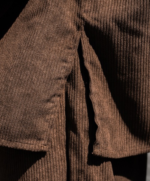 PairPair（ペアペア）の「コーデュロイオーバーシャツ/セットアップ対応(ユニセックス)（シャツ/ブラウス・レディース・ブラウン/アイボリー/グレイッシュブルー・MEDIUM/LARGE）」の15枚目の写真