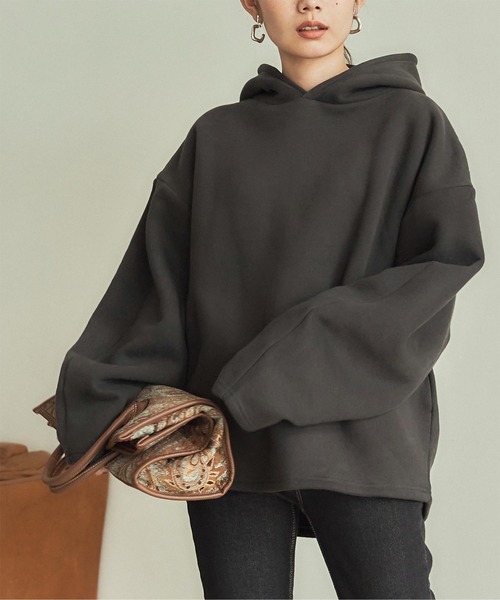 titivate（ティティベイト）の「裏起毛プルオーバーパーカー（パーカー・レディース・ブラウン/オフホワイト/イエロー/チャコール・S/M）」の3枚目の写真