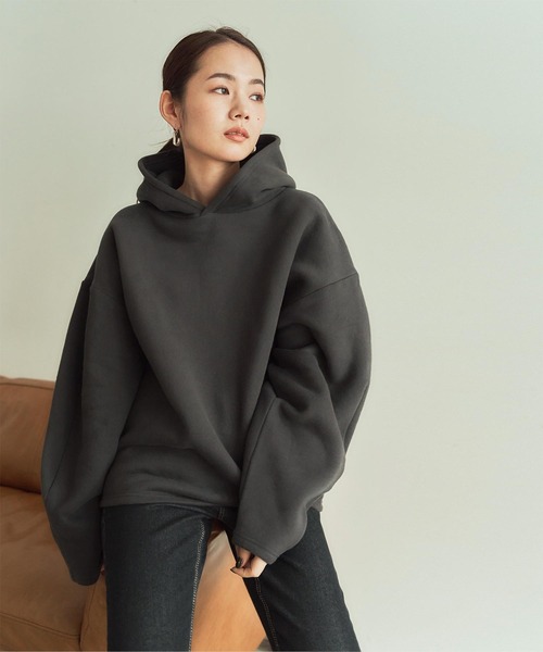 titivate（ティティベイト）の「裏起毛プルオーバーパーカー（パーカー・レディース・ブラウン/オフホワイト/イエロー/チャコール・S/M）」の9枚目の写真