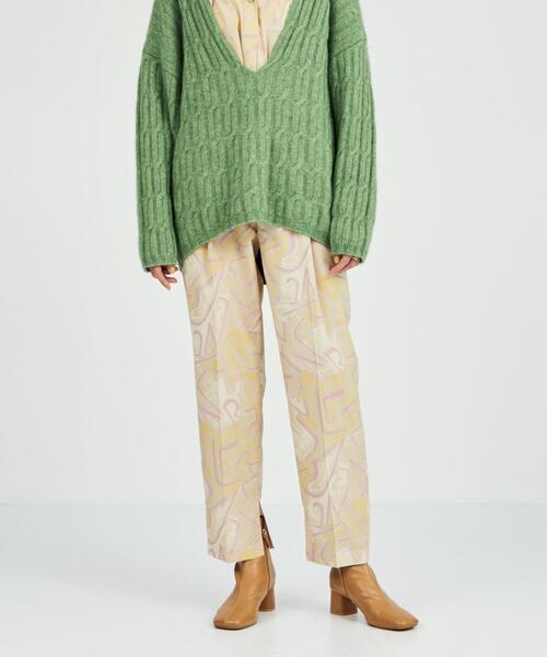 BRACTMENT(ブラクトメント)の「<BRACTMENT(ブラクトメント)>BM アブストラクト プリント プレストパンツ(その他パンツ・レディース・ブラック/ベージュ・38/36)」の2枚目の写真
