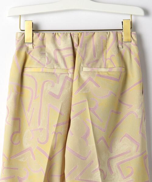 BRACTMENT(ブラクトメント)の「<BRACTMENT(ブラクトメント)>BM アブストラクト プリント プレストパンツ(その他パンツ・レディース・ブラック/ベージュ・38/36)」の5枚目の写真