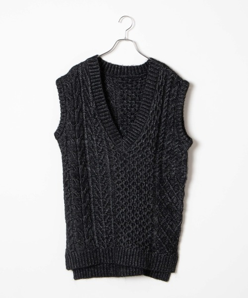 DuKKah(デュカ)の「Dukkah/VネックケーブルBIGベスト(ベスト・レディース・ブラック/グリーン・X-SMALL)」の16枚目の写真