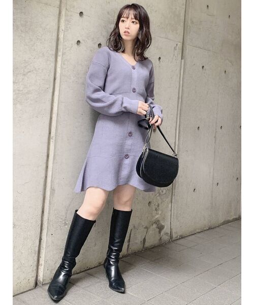 dazzlin(ダズリン)の「マーメイドニットVネックワンピース(ワンピース・レディース・オレンジ/ブルー/モカ・SMALL/MEDIUM)」の12枚目の写真