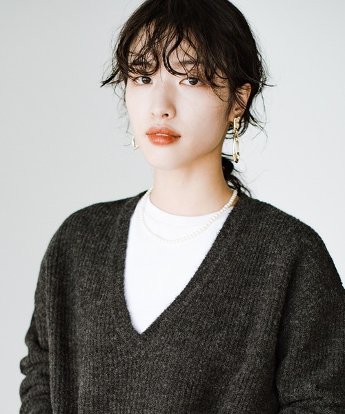 haco!（ハコ）の「ロンTもスウェットも一瞬でクラスアップしてくれる！気軽で便利なガラスパールネックレス by que made me（ネックレス・レディース・ホワイト・ONE SIZE）」の12枚目の写真