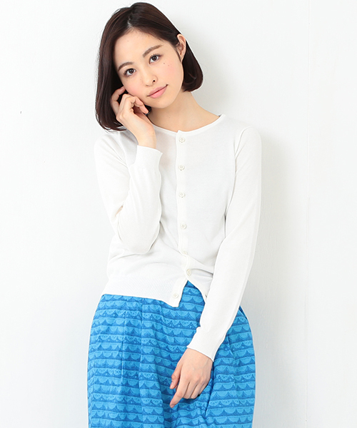 BEAMS BOY(ビームスボーイ)の「BEAMS BOY / 14ゲージ BB刺繍クルーカーディガン 15SS(カーディガン/ボレロ・レディース・ホワイト/グレー/レッド/イエロー/ライトブルー/ネイビー・0/1)」の1枚目の写真