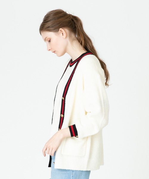 allureville（アルアバイル）の「シャギーラメミディカーディガン