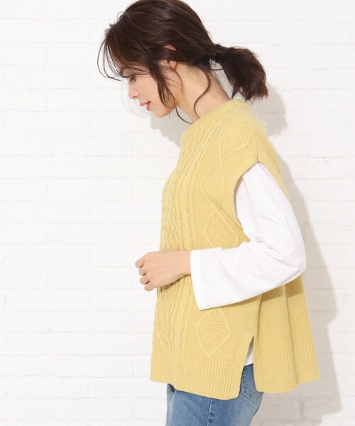Cutie Blonde（キューティーブロンド）の「◆【S-L/2点セット】ケーブル編みベスト+Tシャツ（その他トップス・レディース・ナチュラル/レモンイエロー/ブラック・01/03/02）」の19枚目の写真