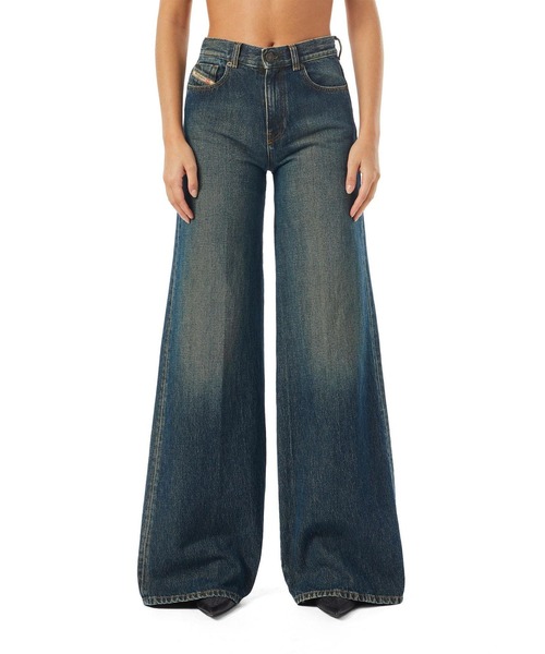 DIESEL(ディーゼル)の「DIESEL SS22 レディース デニム スリム フレアレッグ ヴィンテージウォッシュ(デニムパンツ・レディース・インディゴブルー・27inch/25inch/23inch/29inch/26inch/30inch/28inch)」の7枚目の写真