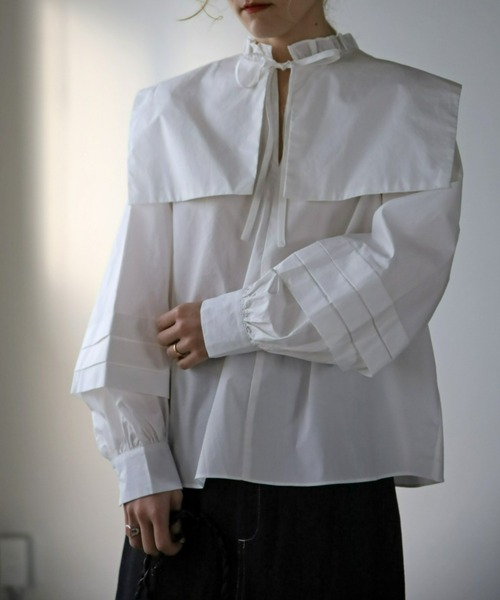 UNFIELD（アンフィールド）の「【UNFIELD】ボリュームスリーブセーラーカラーブラウス（シャツ/ブラウス・レディース・オフホワイト/ブラック・FREE）」の2枚目の写真