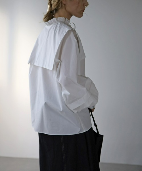 UNFIELD（アンフィールド）の「【UNFIELD】ボリュームスリーブセーラーカラーブラウス（シャツ/ブラウス・レディース・オフホワイト/ブラック・FREE）」の7枚目の写真
