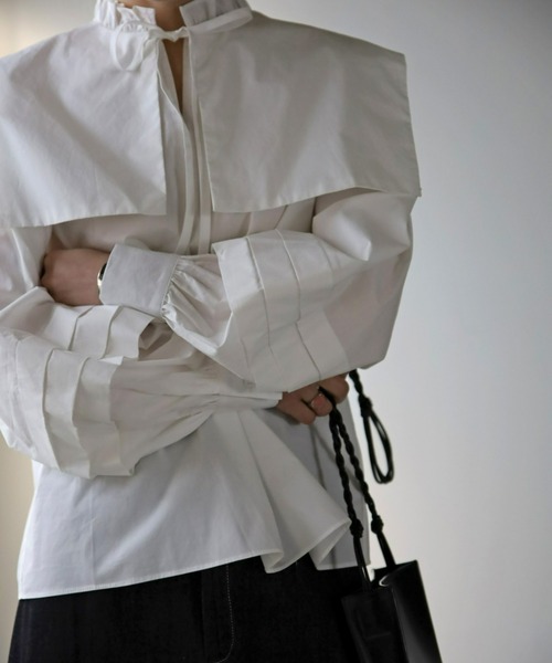 UNFIELD（アンフィールド）の「【UNFIELD】ボリュームスリーブセーラーカラーブラウス（シャツ/ブラウス・レディース・オフホワイト/ブラック・FREE）」の5枚目の写真