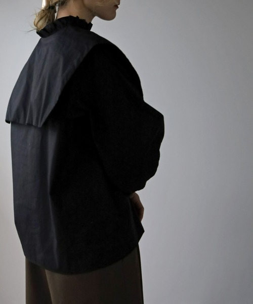 UNFIELD（アンフィールド）の「【UNFIELD】ボリュームスリーブセーラーカラーブラウス（シャツ/ブラウス・レディース・オフホワイト/ブラック・FREE）」の6枚目の写真