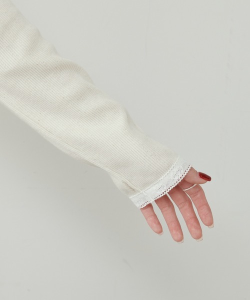 PUAL CE CIN(ピュアルセシン)の「襟レーステレコロングスリーブ(Tシャツ/カットソー・レディース・ブラック/ナチュラル・FREE)」の12枚目の写真