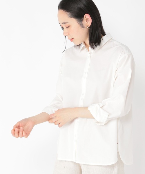 studio CLIP（スタディオクリップ）の「【速乾/接触冷感/マシーンウォッシャブル/お手入れ楽】スタンダードシャツ（シャツ/ブラウス・レディース・ホワイト/サックスブルー/その他2/その他1・MEDIUM/LARGE）」の2枚目の写真