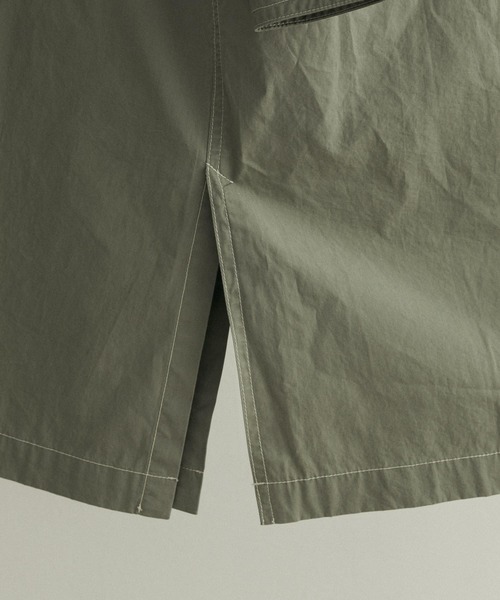 FORK&SPOON（フォークアンドスプーン）の「FORK&SPOON　ミリタリーシャツワンピース（ワンピース・レディース・キャメル/インディゴブルー/カーキ・ONE）」の21枚目の写真