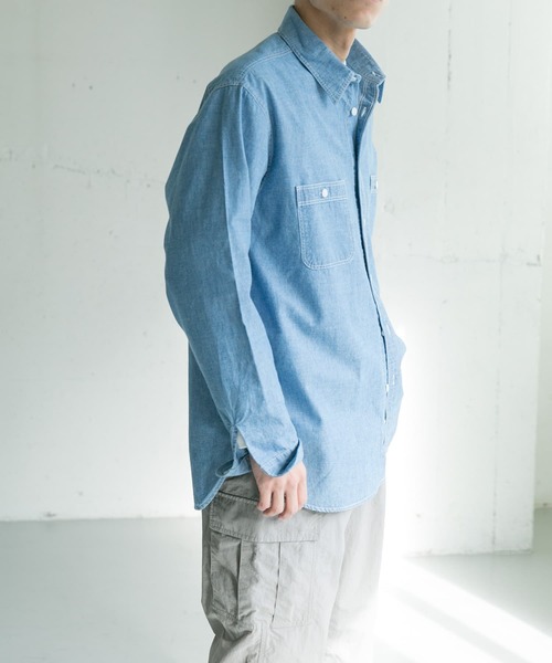 URBAN RESEARCH DOORS（アーバンリサーチドアーズ）の「シャンブレーワークシャツ（シャツ/ブラウス・メンズ・ネイビー/ブルー・MEDIUM/LARGE）」の8枚目の写真