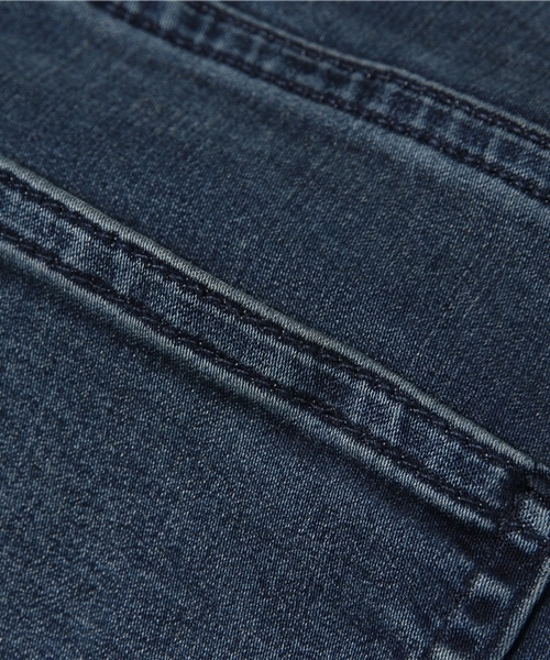 WHO'S WHO gallery（フーズフーギャラリー）の「【SKINS】SKINS 02ブラストNEW（デニムパンツ・メンズ・インディゴブルー/ブラック・28/30/32/34/26）」の13枚目の写真