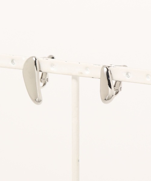 LAKOLE(ラコレ)の「立体アシメイヤリング / 271634(イヤリング・レディース・その他1/その他2・FREE)」の5枚目の写真