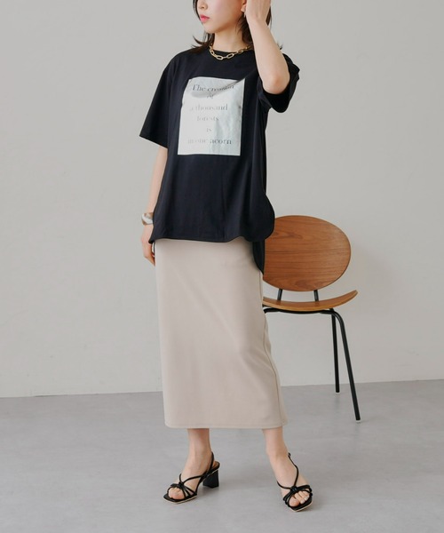 prose verse（プロズヴェール）の「箔プリントオーバーサイズTシャツ（Tシャツ/カットソー・レディース・オフホワイト/ブラック/グレイッシュベージュ/チャコールグレー・MEDIUM）」の18枚目の写真