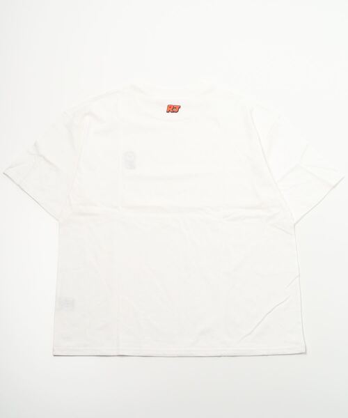 BT21(ビーティーイシビル)の「BT21 キャラクター胸ワンポイント刺繍ビッグシルエットTシャツ(ユニセックスサイズ)(Tシャツ/カットソー・レディース・ホワイト系1/ホワイト系2/ホワイト系3/ホワイト系4/ホワイト系5/ホワイト系6/ホワイト系7・M/L)」の8枚目の写真