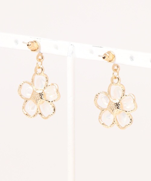 apres jour（アプレジュール）の「【apres jour×ARIAZ】メタルフラワーピアス（ピアス（両耳用）・レディース・ゴールド・FREE）」の2枚目の写真