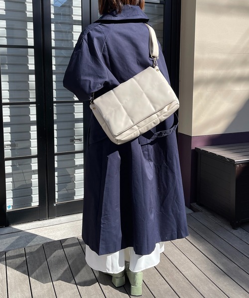 SETUP7(セットアップセブン)の「【SETUP7】PUパディングショルダーバッグ KNF(ショルダーバッグ・レディース・ベージュ/ブラウン/ホワイト/ブラック・FREE)」の22枚目の写真