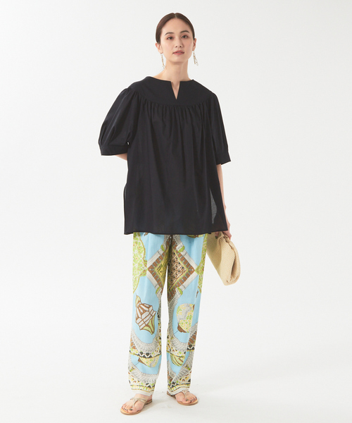 qualite（カリテ）の「ローンギャザーパフブラウス（シャツ/ブラウス・レディース・オフホワイト/ライトブルー/ネイビー・フリー）」の20枚目の写真