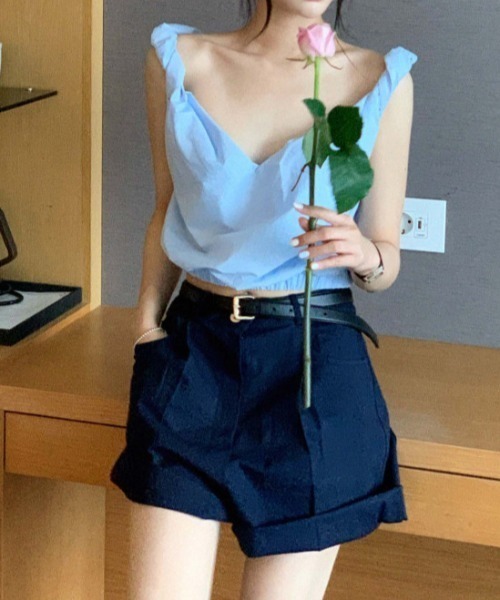 MANGROVE（マングローブ）の「トーションショルダートップス（タンクトップ・レディース・ブルー/グリーン/アイボリー/ブラウン/ホワイト/ブラック/ライトグリーン・FREE）」の20枚目の写真