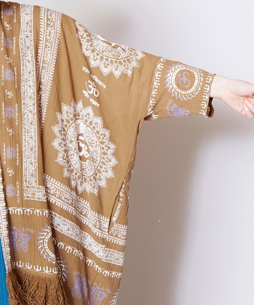 チャイハネ(チャイハネ)の「【チャイハネ】グルティラフリンジカーディガン(カーディガン/ボレロ・レディース・パープル/ネイビー/グレー/オフホワイト/ブラウン/ブラック×ホワイト/ホワイト系その他/カーキ/ブルー・FREE)」の19枚目の写真