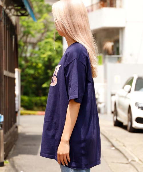 STUSSY(ステューシー)の「STUSSY/ステューシー STUSSY WORLD TEE 半袖Tシャツ(Tシャツ/カットソー・メンズ・ネイビー/ブラック・M/L/XL)」の3枚目の写真