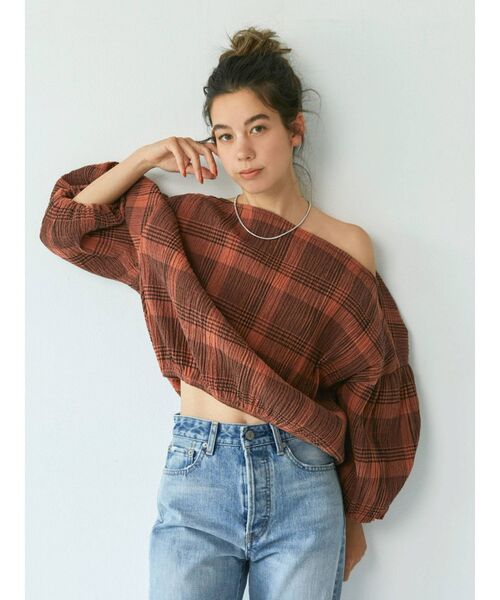 Ungrid(アングリッド)の「チェックボリュームブラウス(シャツ/ブラウス・レディース・ブラック/ダークオレンジ・FREE)」の3枚目の写真