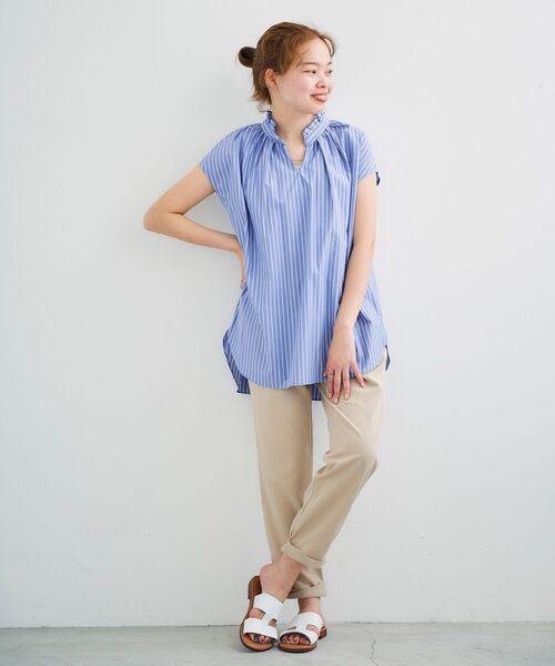 le.coeur blanc（ルクールブラン）の「ツイストヘムイージーテーパードパンツ（その他パンツ・レディース・ベージュ/ラベンダー/ブラック・36/38）」の20枚目の写真